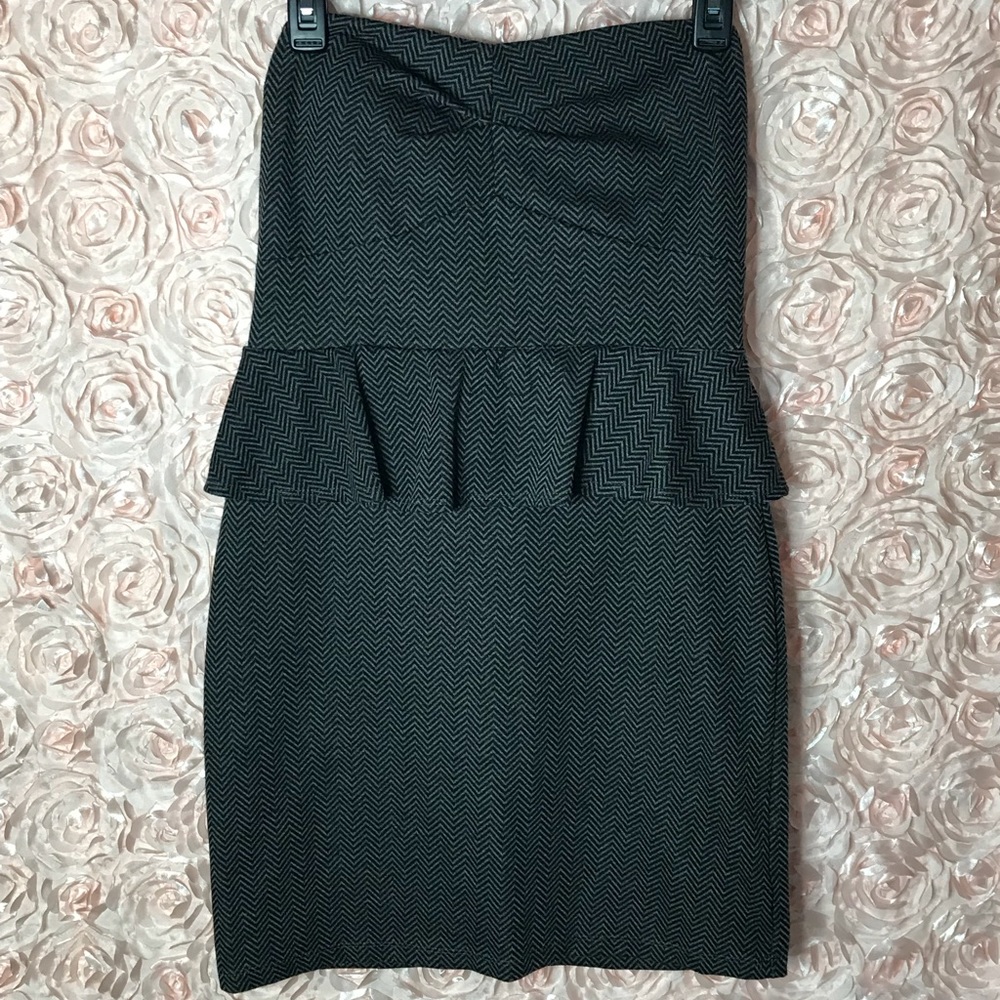 Strapless dress with ruffle mini skirt